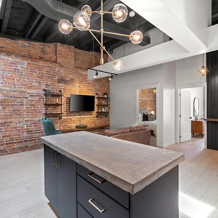 The Goodman: Front Street Flats Apartment Belleville Luaran gambar