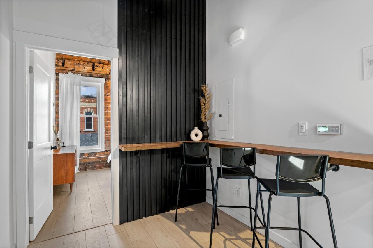 The Goodman: Front Street Flats Apartment Belleville Luaran gambar