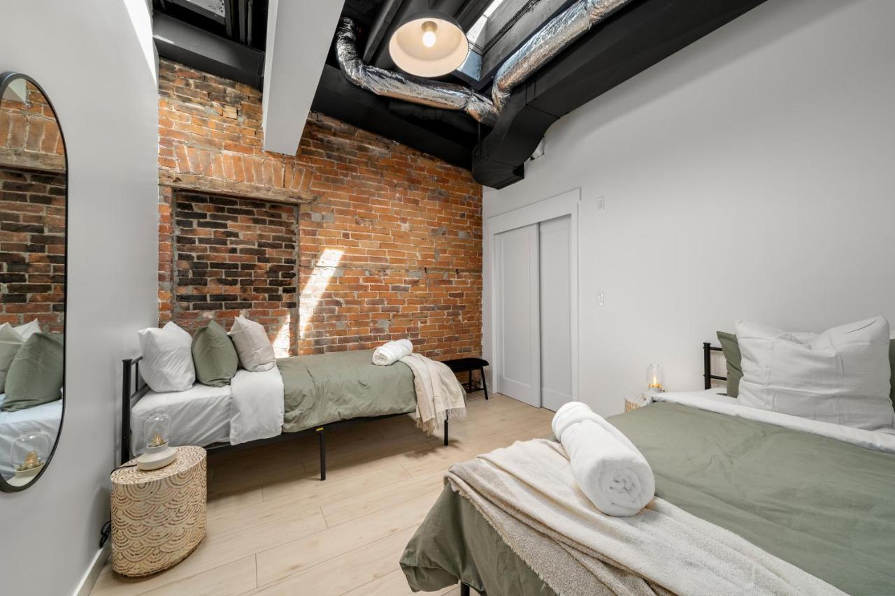 The Goodman: Front Street Flats Apartment Belleville Luaran gambar
